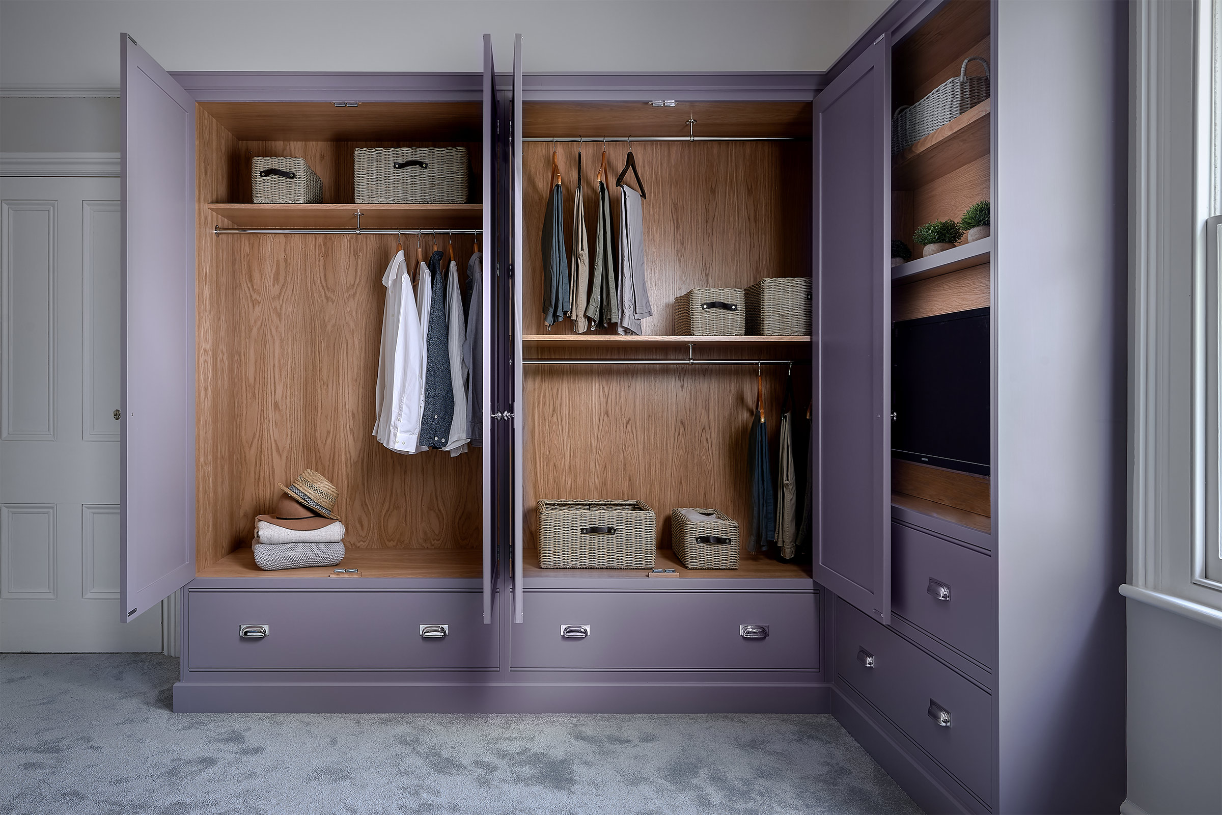 bespoke fitted wardrobes