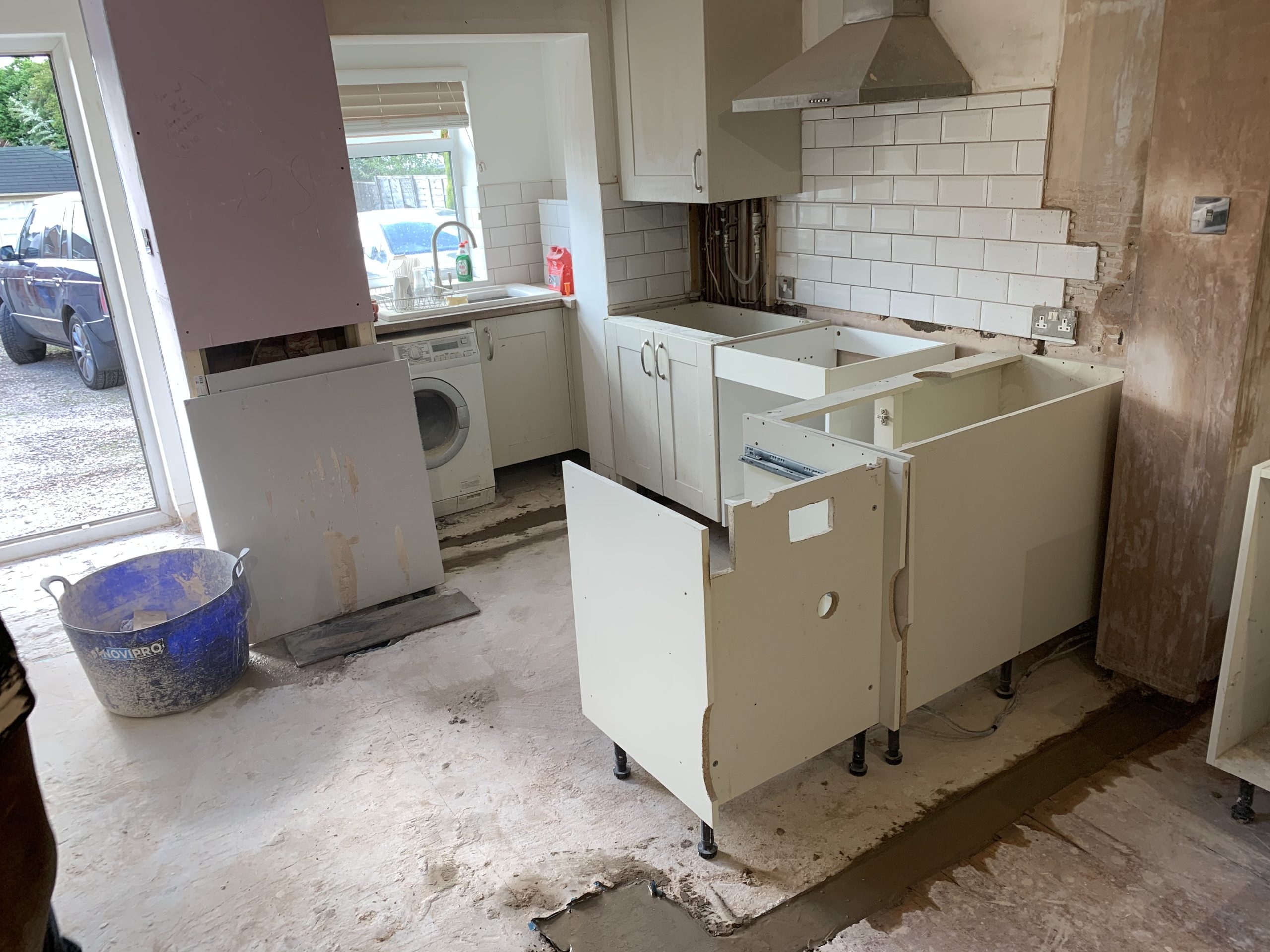 Kitchen installation